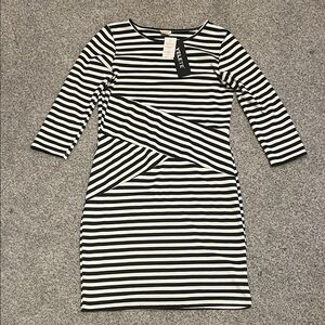 Yelete Black and White Striped Long Sleeve Dress